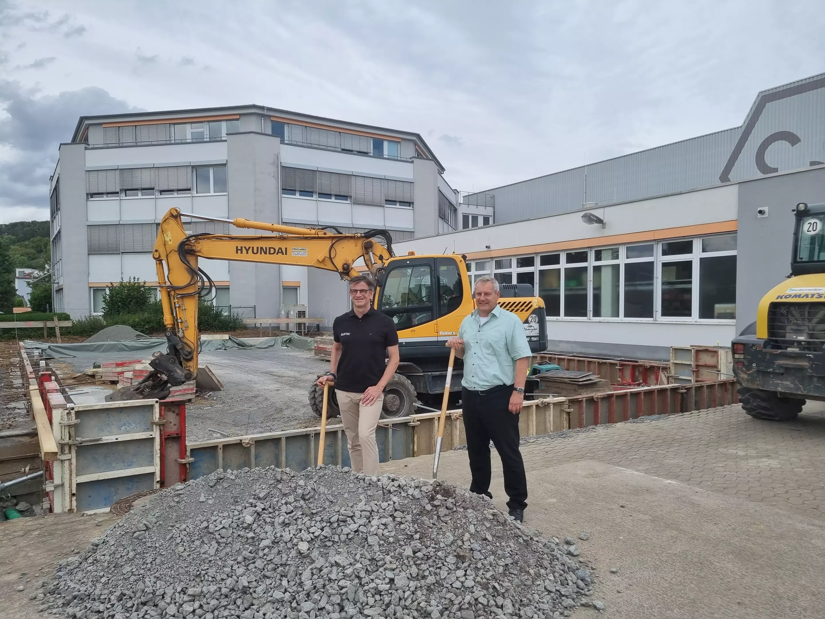 BARTEC Geschäftsführer auf der Baustelle in Bad Mergentheim