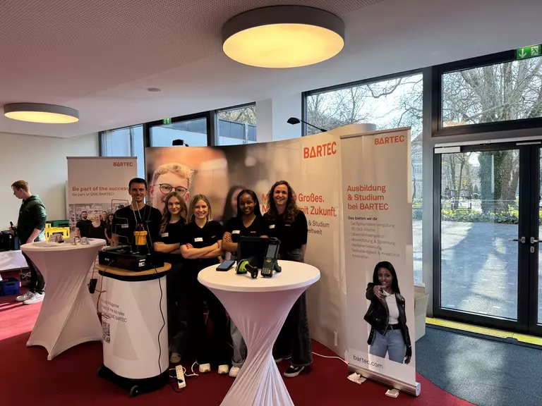 BARTEC Auszubildenden und Mentoren auf der Messe in Bad Mergentheim