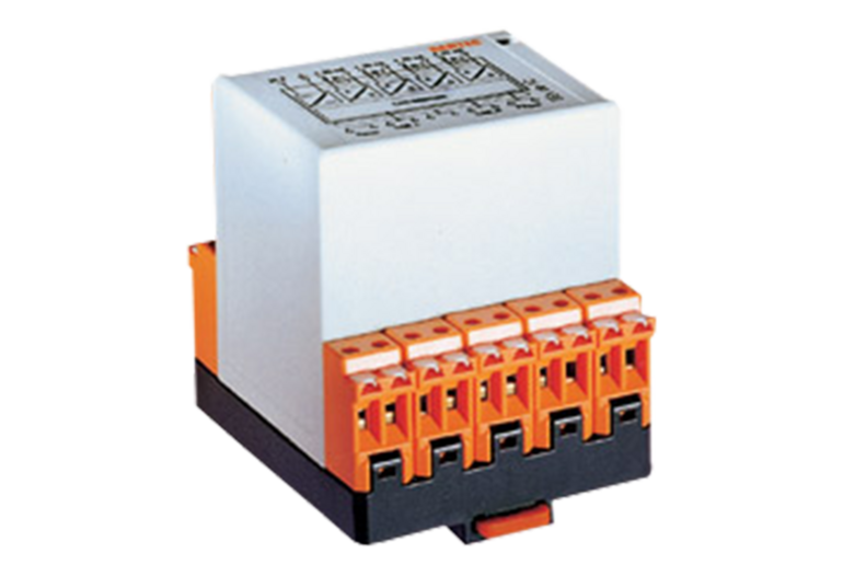 Product Isolator amplifier
