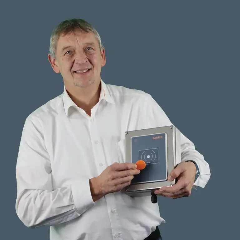 Reiner Englert with BARTEC RFID technology