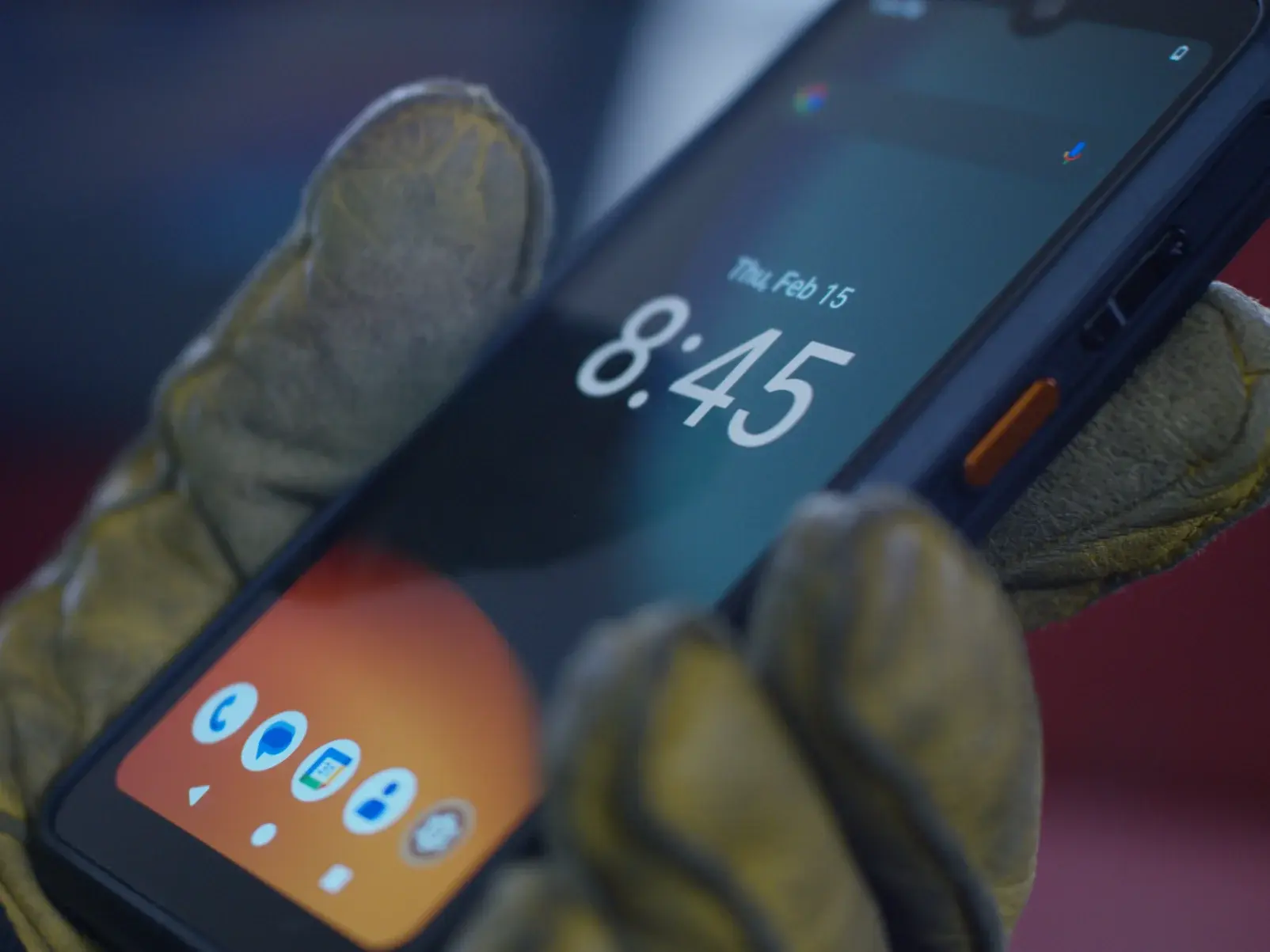 SP9EX1 Smarthphone / SC9EX1 Smartscanner in a hand with glove SP9EX1 Smarthphone / SC9EX1 Smartscanner in a hand with glove